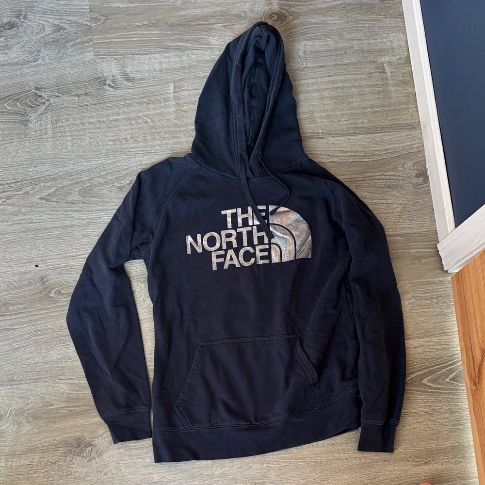 The North Face Women’s Navy Hoodie
